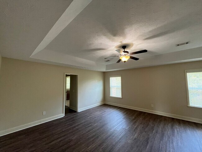 Building Photo - 1247 Cottage Pointe Ct
