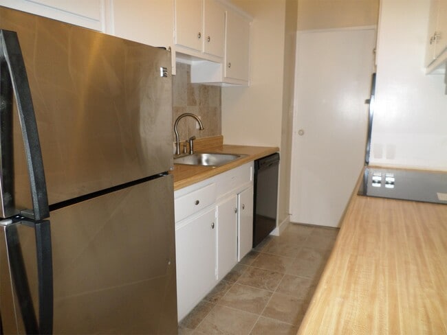 Building Photo - 4600 Connecticut Ave NW