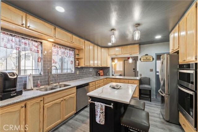 Building Photo - 2167 W 20th St