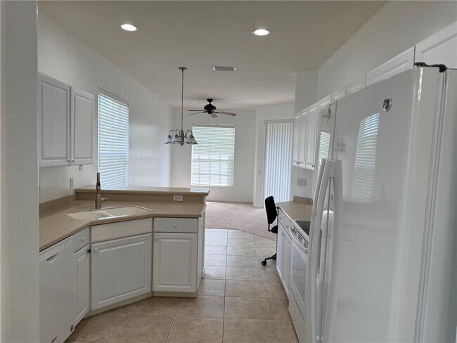 Building Photo - 6952 Prosperity Cir