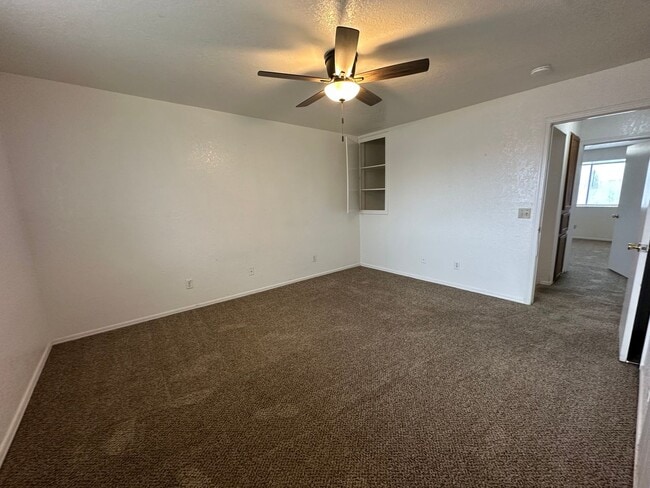 Building Photo - 1311 Eastgate Dr