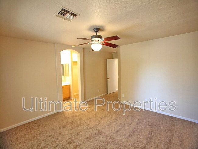Building Photo - 24824 N 36th Ave