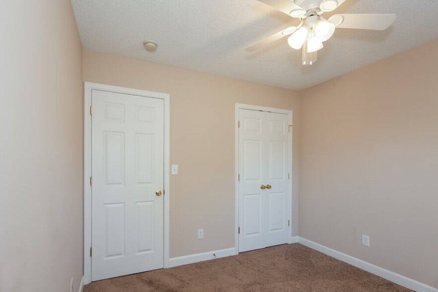 Building Photo - 5020 Wheat Dr SW