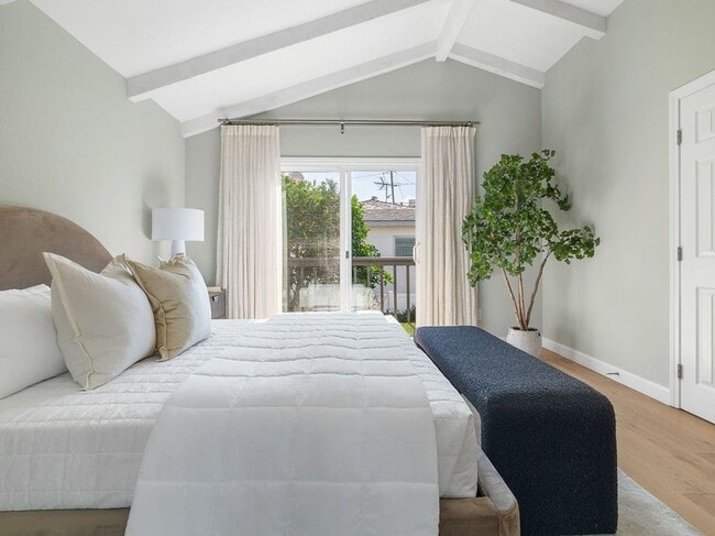 Building Photo - 1141 Stanford Ave