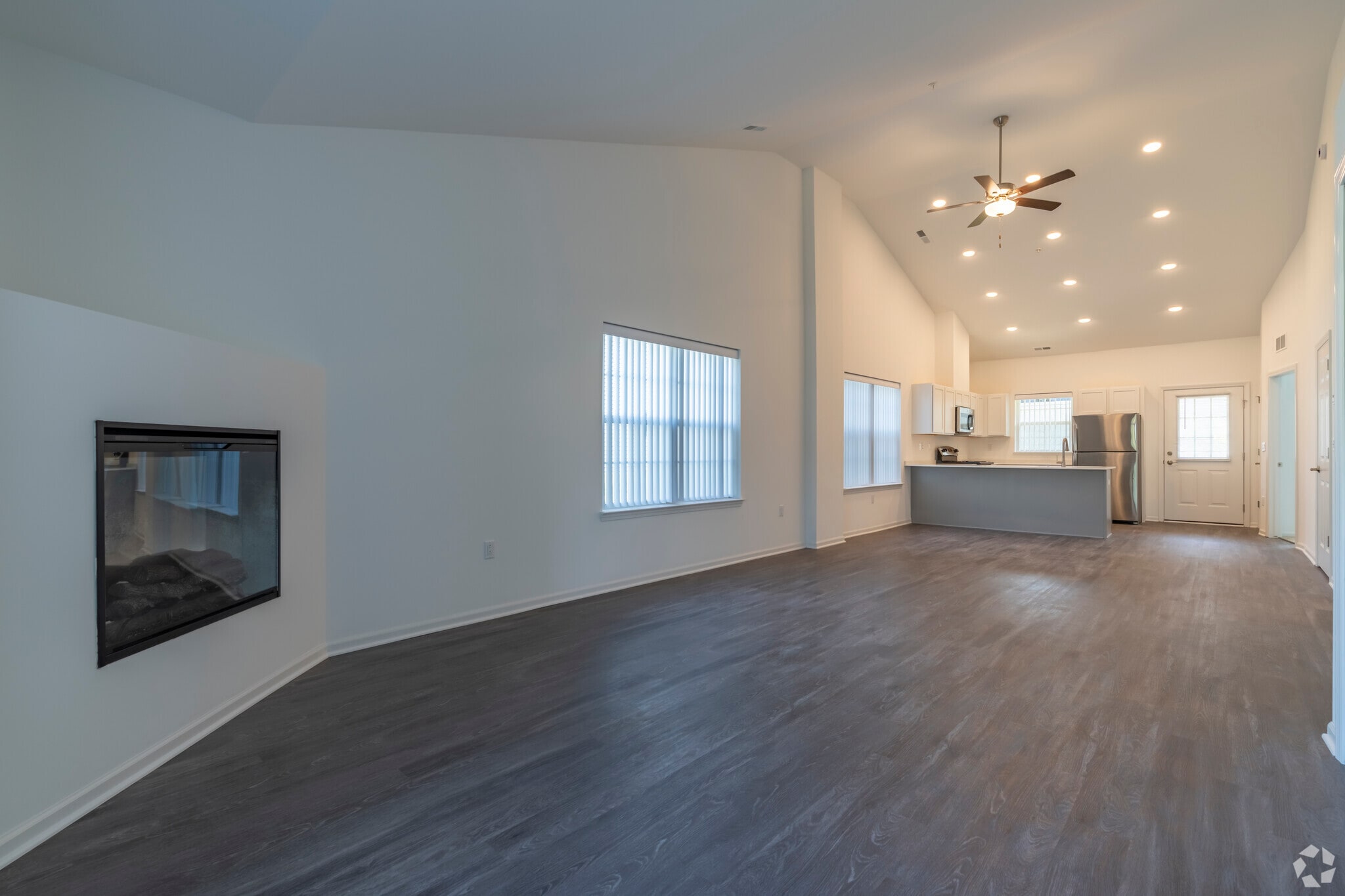 2BR, 2BA - 1,125SF - The Haven II - Living Room/Dining Room - Highland Knolls