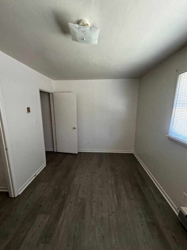 Building Photo - 2 bedroom with 1 Bath and Enclosed Carport Home in Cleveland County, NC