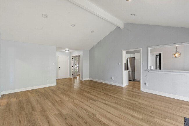 Building Photo - 202 Coppersmith Dr