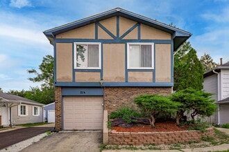Building Photo - 214 Far Hills Dr