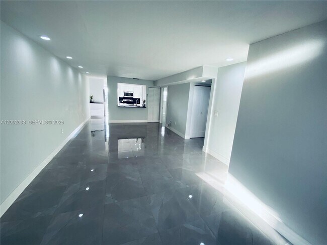 Building Photo - 199 SW 12th Ave