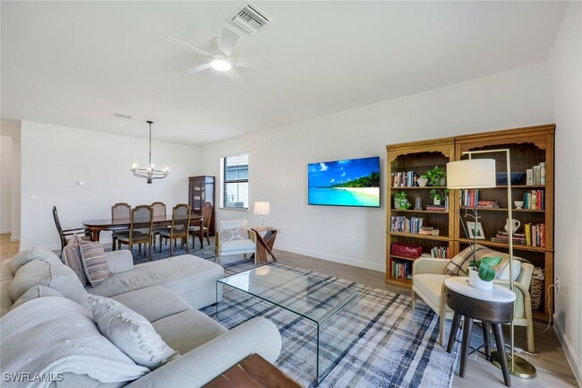 Building Photo - 13842 Hunter Oak Dr