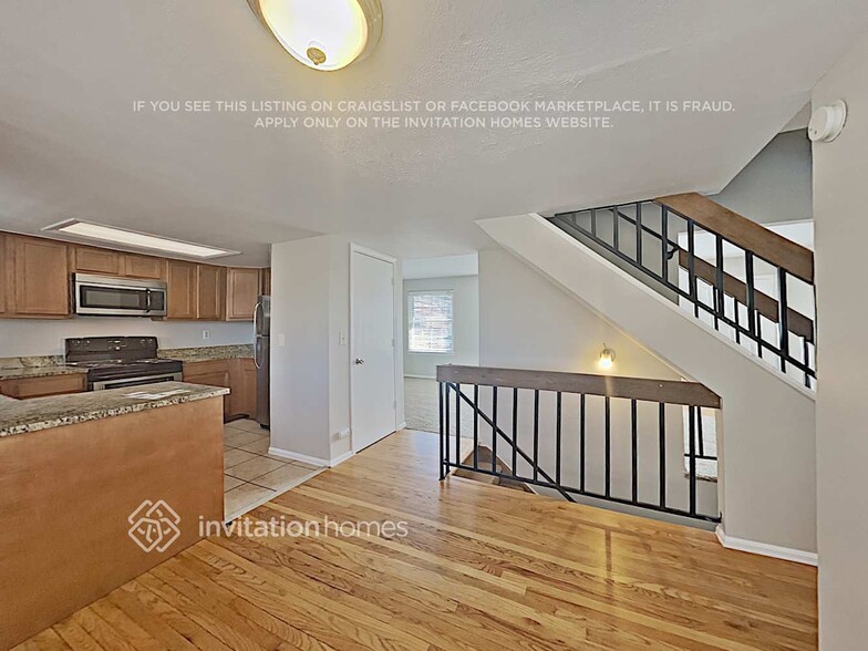 Building Photo - 16943 E Ithaca Cir
