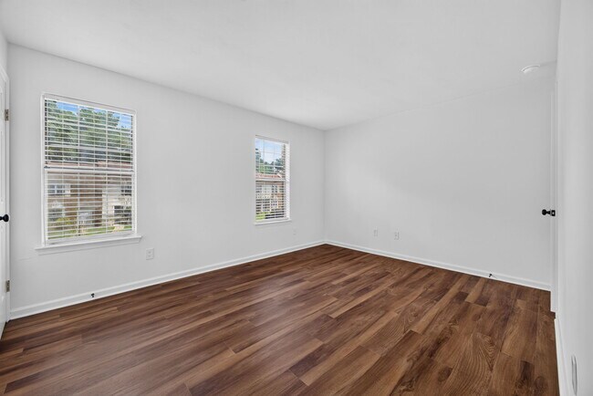 Building Photo - 1031 Still-Harbor Cir
