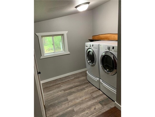 Building Photo - 4362 Green Gables Rd NW