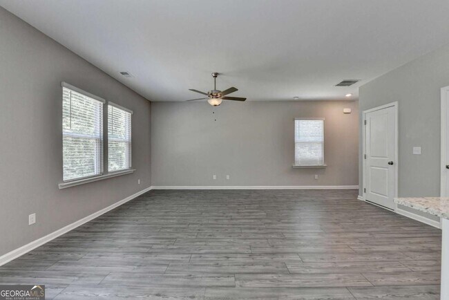 Building Photo - 125 Osprey Overlook Dr