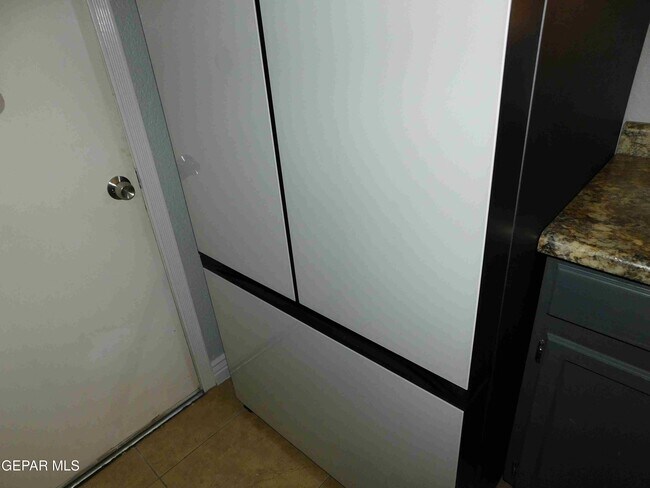 Building Photo - 8609 Pilgrimage Cir