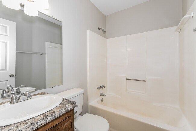 Building Photo - Inviting 3-Bedroom Home in Hephzibah, GA