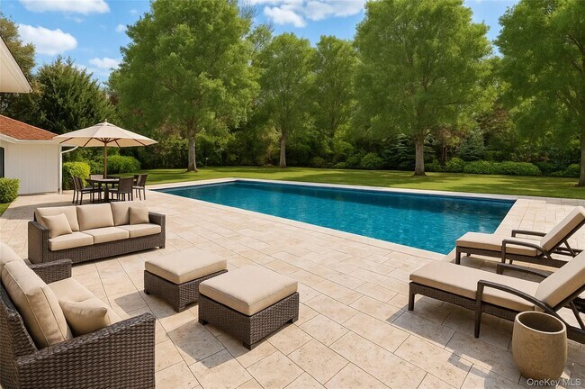 Building Photo - 9 The Registry