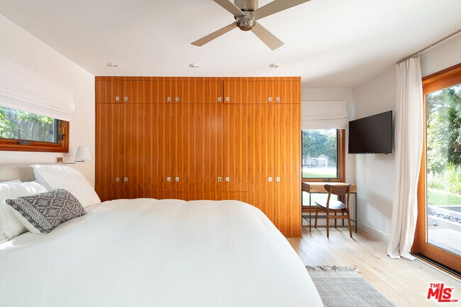 Building Photo - 1413 Ashland Ave