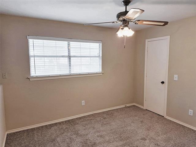 Building Photo - 2108 Scarlet Oak Dr