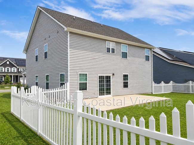 Building Photo - 125 Asbury Way