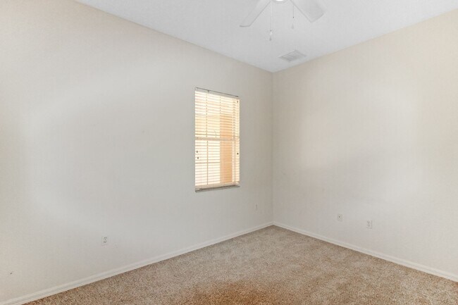 Building Photo - Bellagio Annual Home for Rent