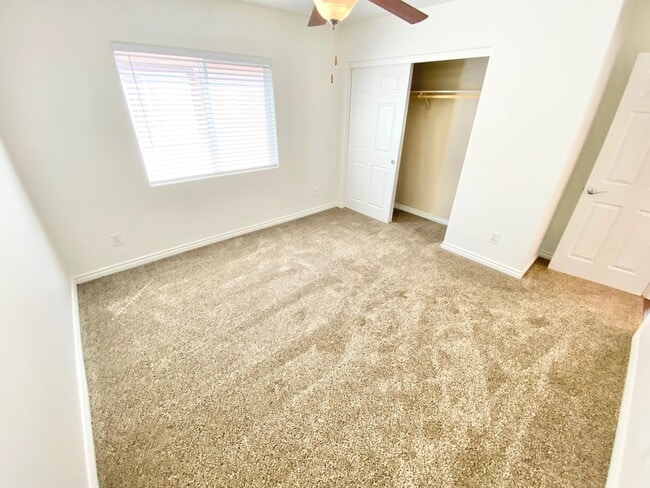 Building Photo - Ultra-Efficient 3 Bed / 2.5 Bath Inspirada Home with Fully Paid-Off Solar Panels!
