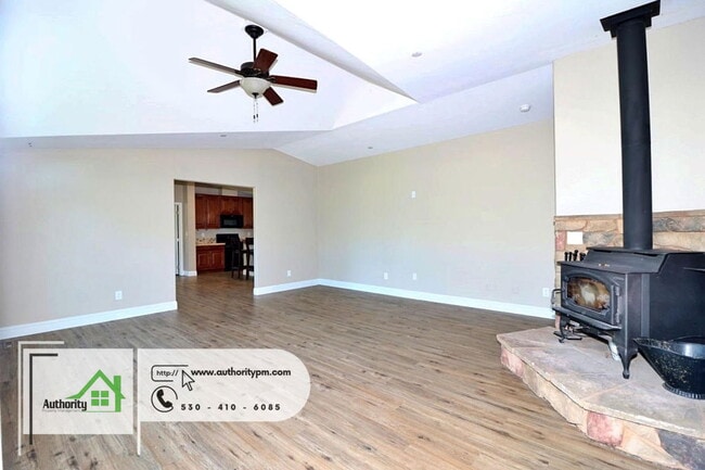 Building Photo - 22233 Venzke Rd