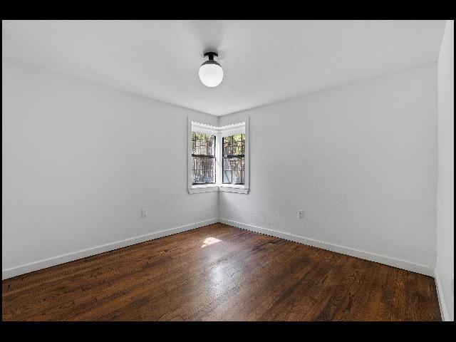 Building Photo - 1520 Broadway St