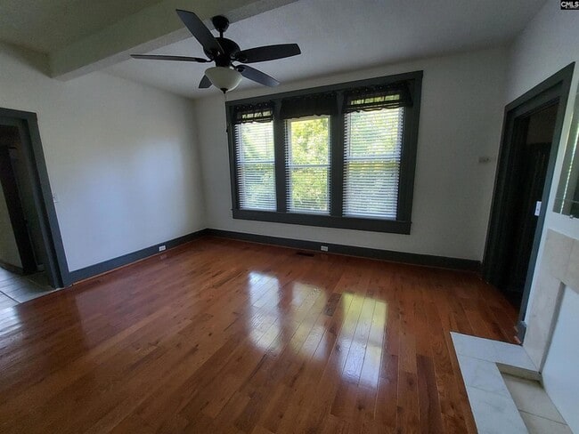 Building Photo - 3805 Lamar St