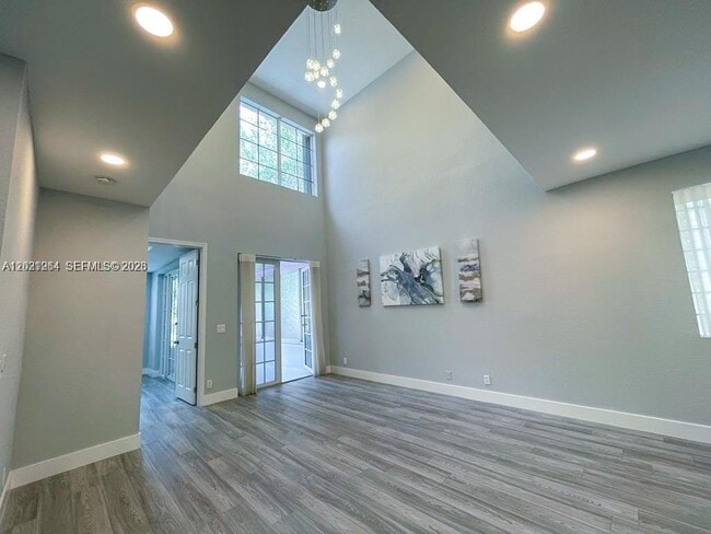 Building Photo - 1261 Hayes St