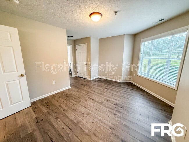 Building Photo - 531-B Spring Forest Rd