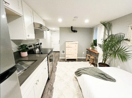 Building Photo - 5730 SE 77th Ave