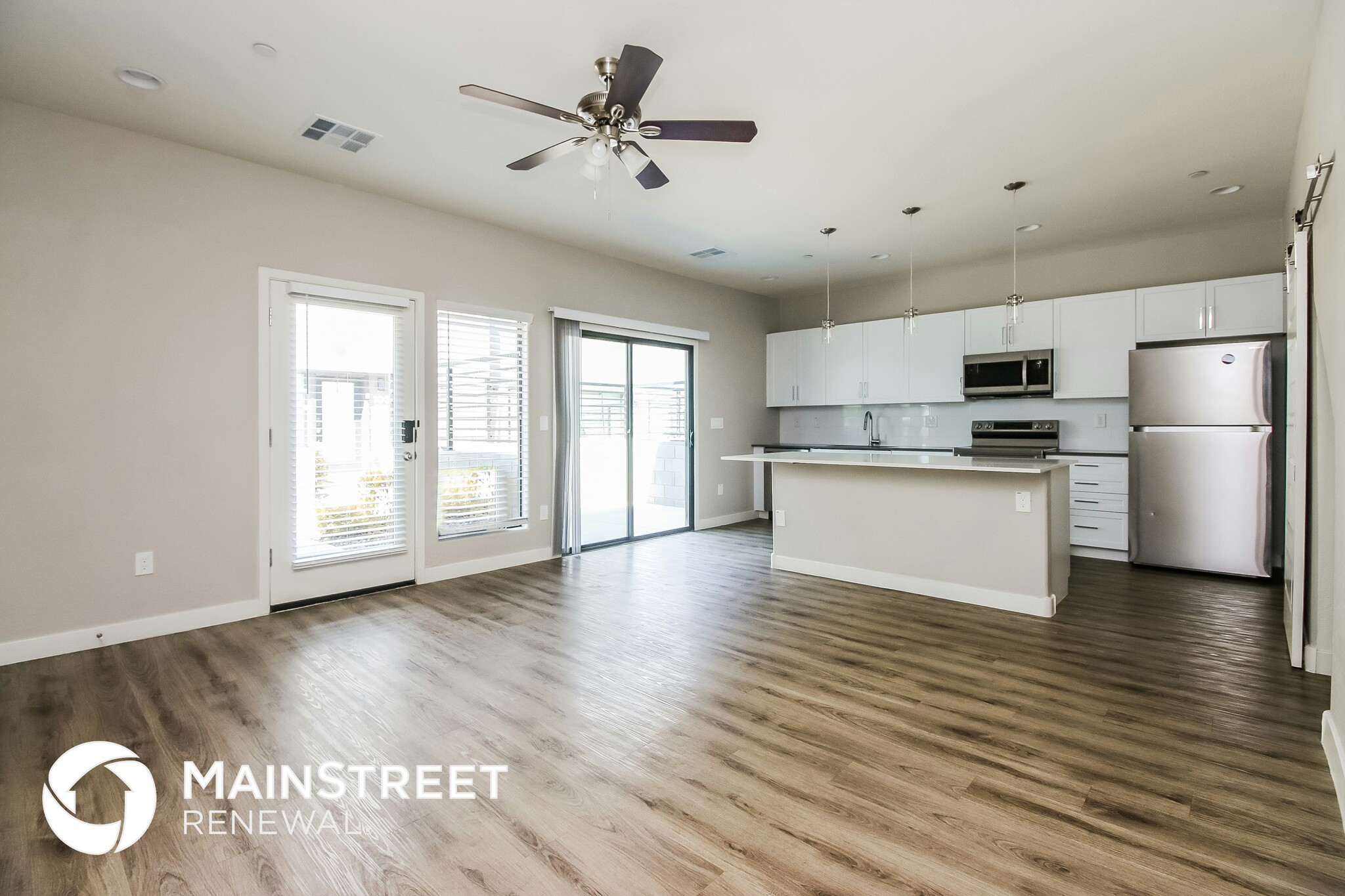 Building Photo - 1119 S Stapley Dr