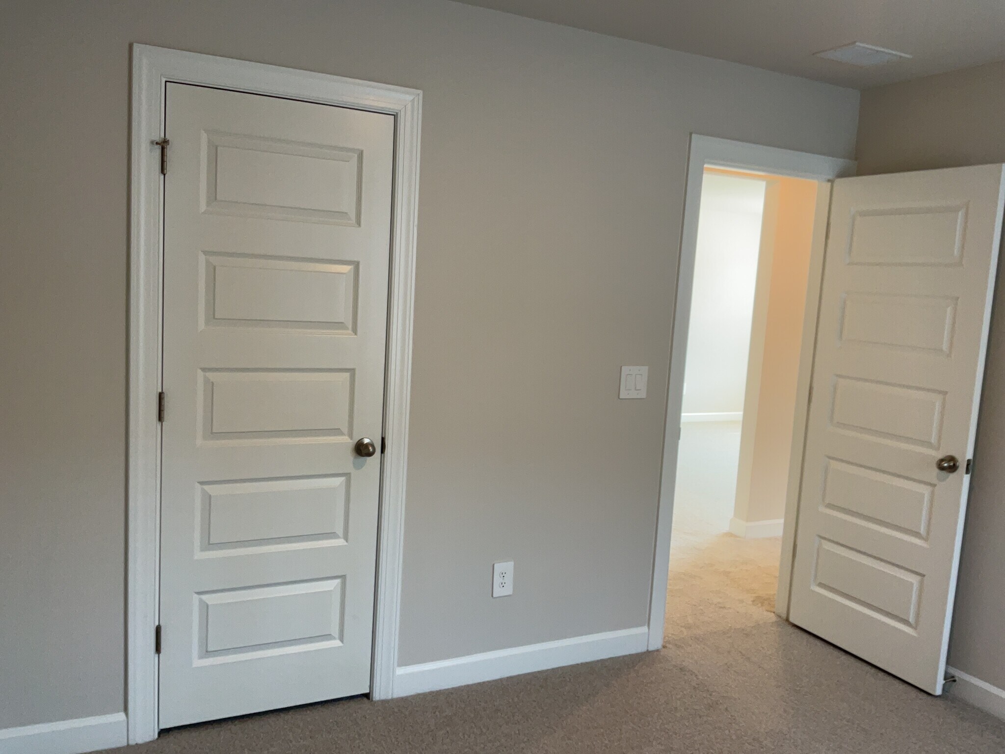 Building Photo - 307 Granby Trl