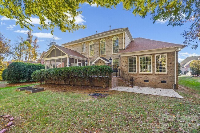 Building Photo - 11645 James Richard Dr