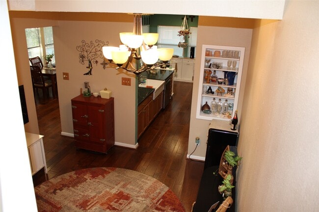 Building Photo - 2619 Sailboat Dr