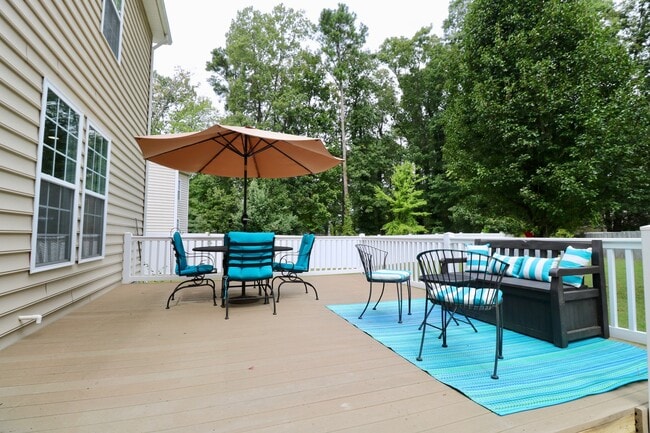 Building Photo - Immaculate 4 bedroom 2.5 Bath home in Sagi...