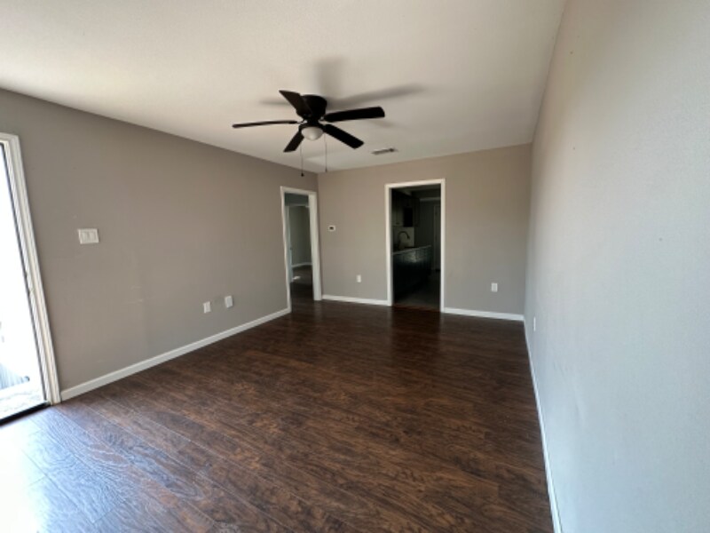 Building Photo - 3015 FM 2280