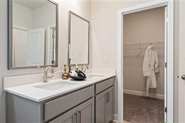 Building Photo - 4006 Alderstone Dr