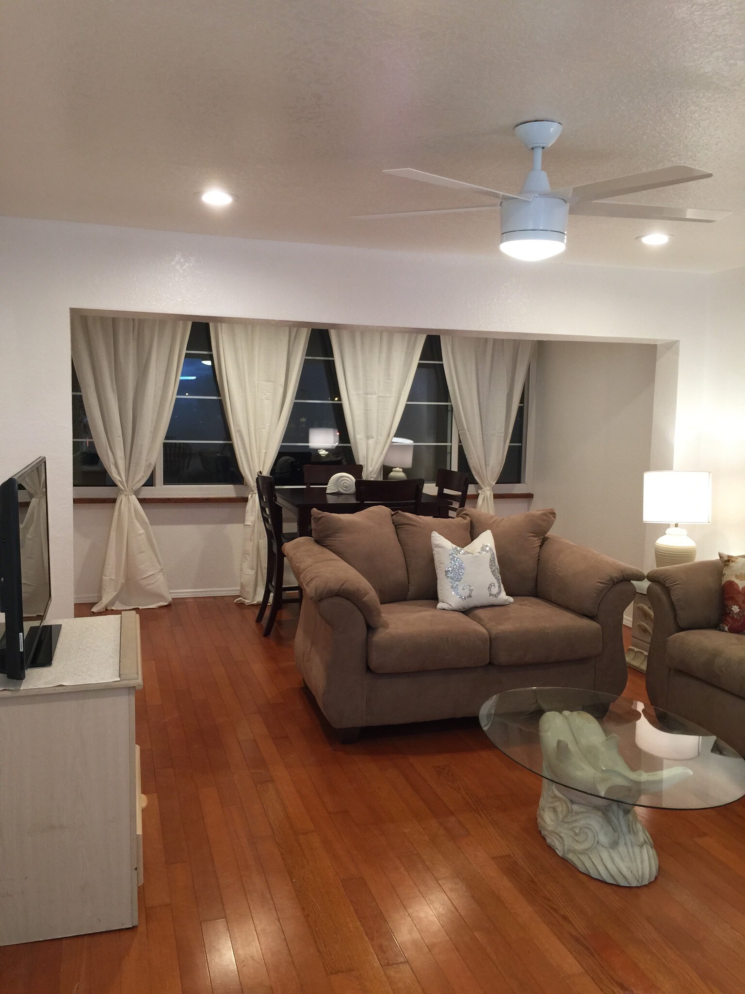 Living Room - 21320 Brinson Ave