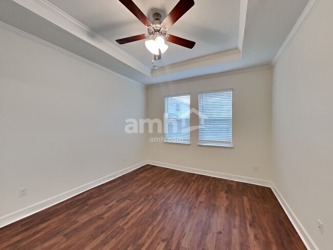 Building Photo - 33966 Thyme Dr