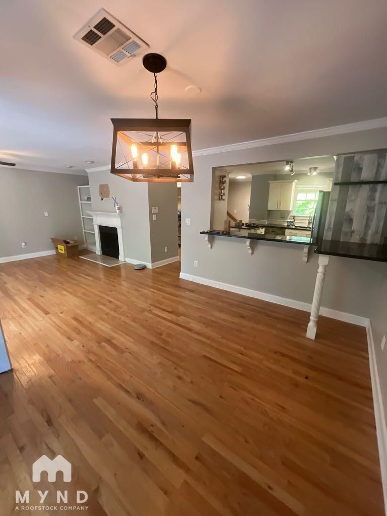 Building Photo - 701 Masons Creek Cir