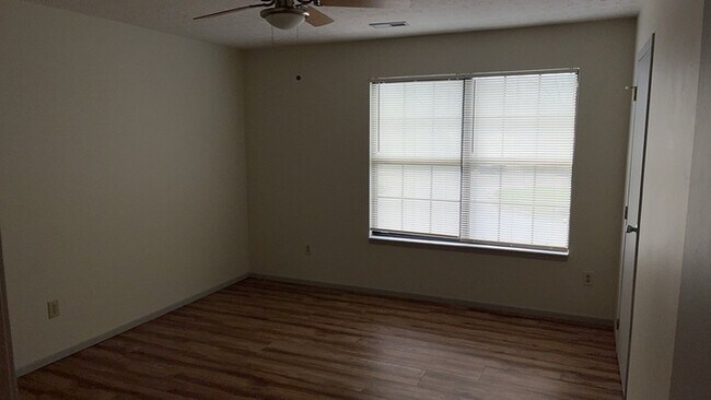 Building Photo - 2753 Brookshire Ln