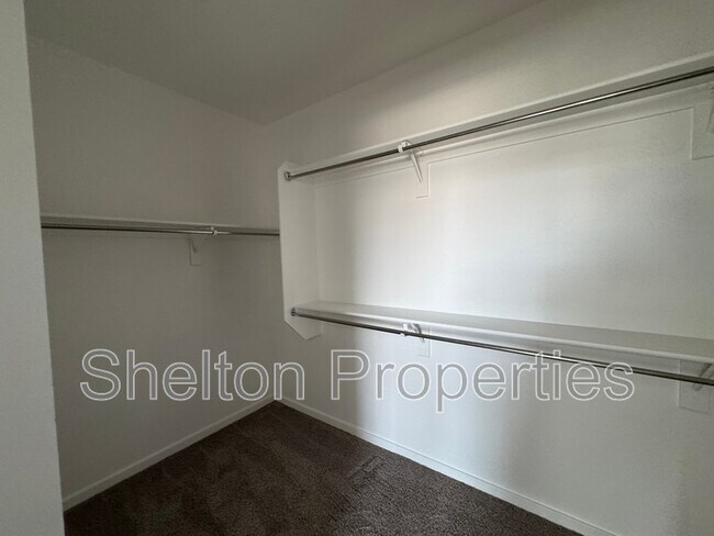 Building Photo - 13845 S 177th Ave