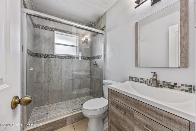 Building Photo - 5695 Graham St