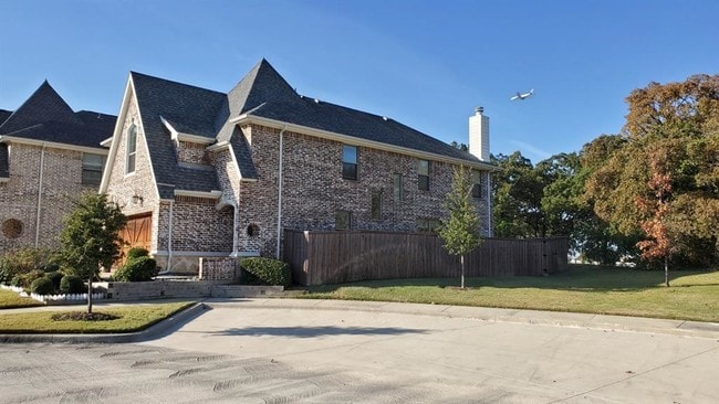 Building Photo - 715 Da Vinci Ct