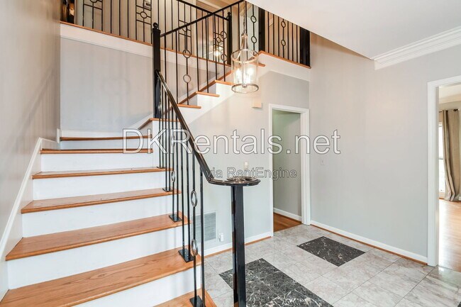 Building Photo - 1176 Hampton Hall Dr NE
