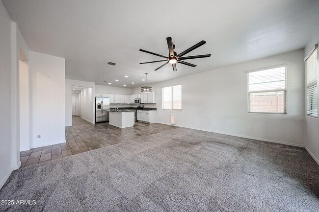 Building Photo - 13159 W Rowel Rd