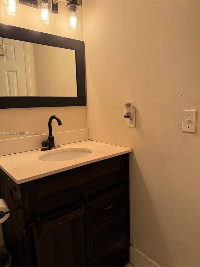 Building Photo - 8801 Wiles Rd