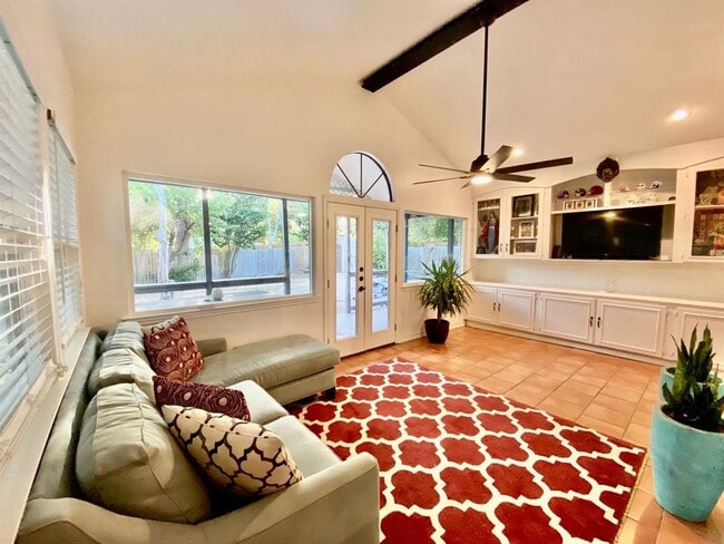 Building Photo - 7302 Shadywood Dr